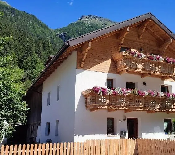 Eiter Manuela Lägenhet *